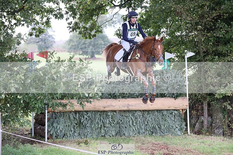 231020-125820-08820 - 069-LUSUELA-Will.Furlong-XC