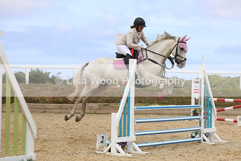 3E7A4909 - Class 4: Senior British Novice/90cm open