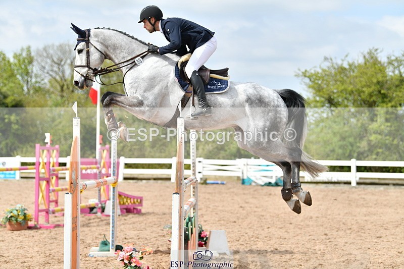 240421A-113308-13704 - Cls 20, 1 Star Silver Tour 1.20m