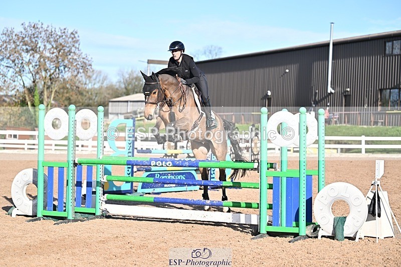 251119-122501-00367 - Cls 3 Snr 1.05m Open