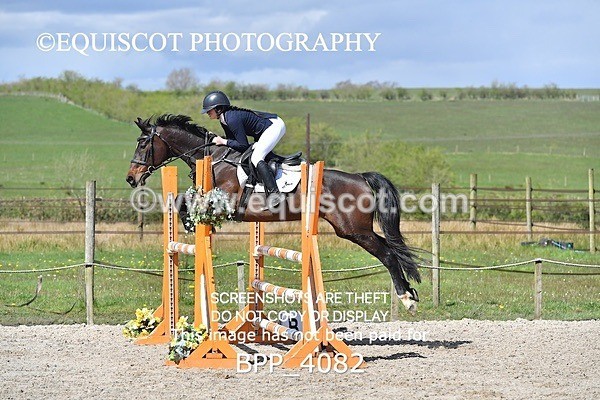 BPP_4082 - CLASS 6 FRI Senior Newcomers/ 1.10m Open