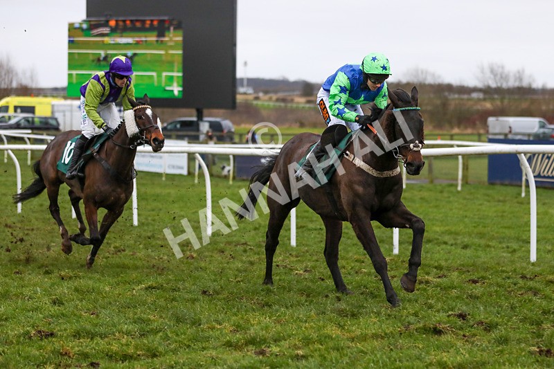 110124-Race 6-Shantou Moon-5420 - Race 6