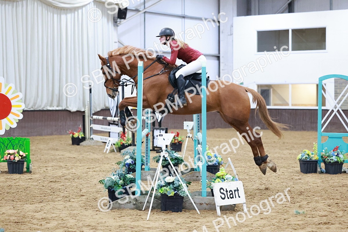 SBM_007503 - Class 24 - Nupafeed Supplements Senior Discovery/ 1m Open