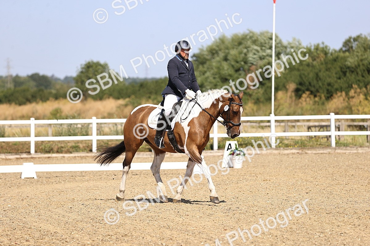 SBM_009311 - Novice 5 - 9.50-10.53