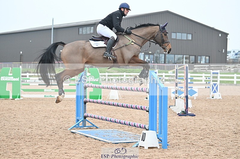 240113A-140946-02267 - Cls 13 Foxhunter and 1.20m Open