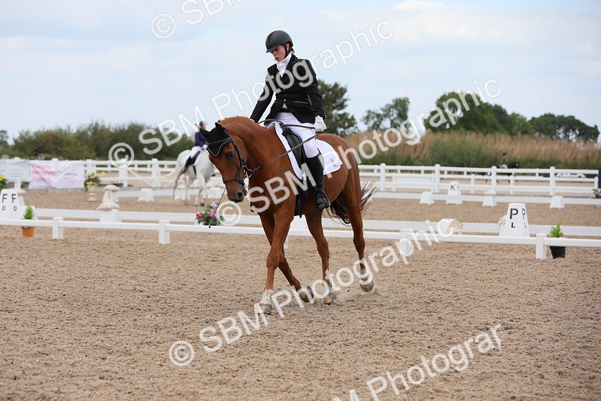 SBM_05722 - Class 32 Novice 1