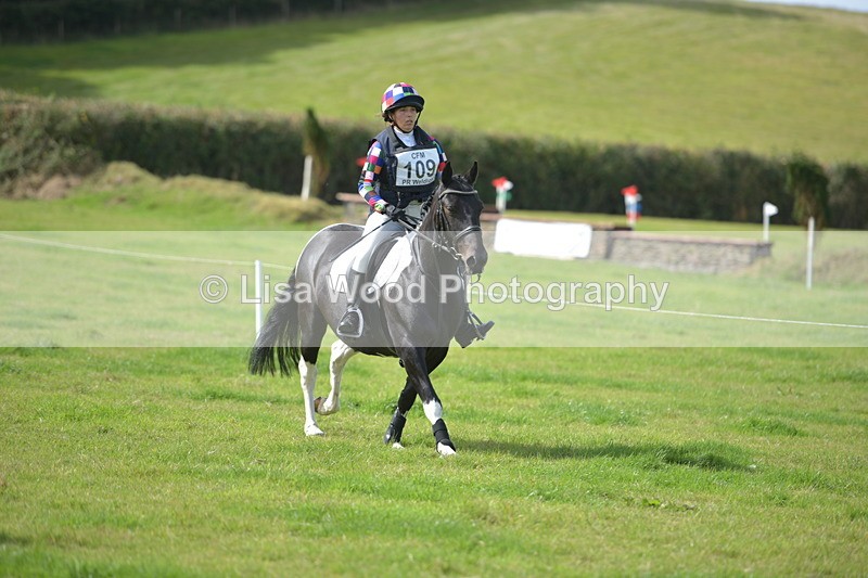 RAY_8287 - Class 1: Trebudannon Open: Red Table