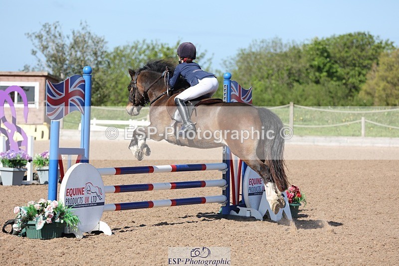 250504-095657-01798 - Cls 1 Pony Intro 70cm