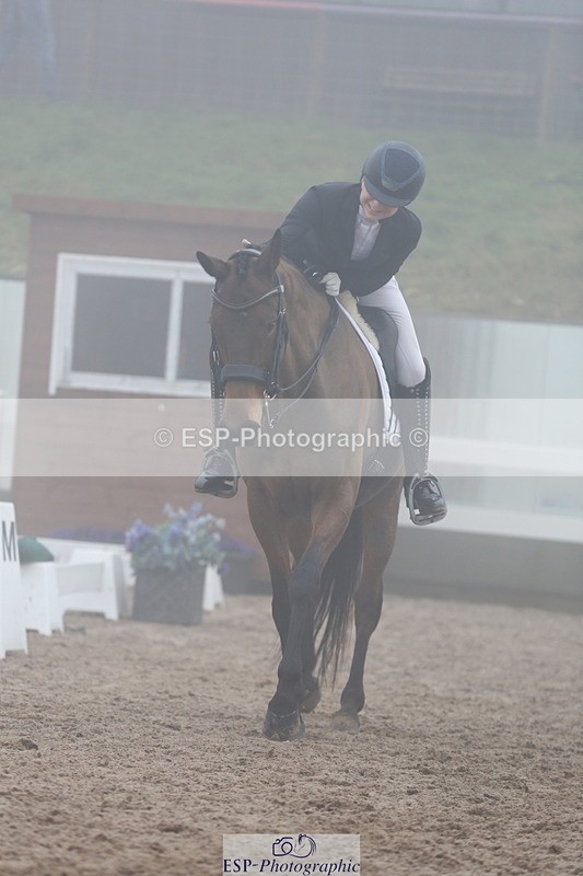 240217A-125416-02981 - 202-hayley.ford-Crimson.gold