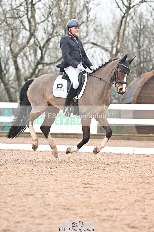 250215-132420-03850 - 212-Martyn.Humphrey-CHS.FAIRYTALE