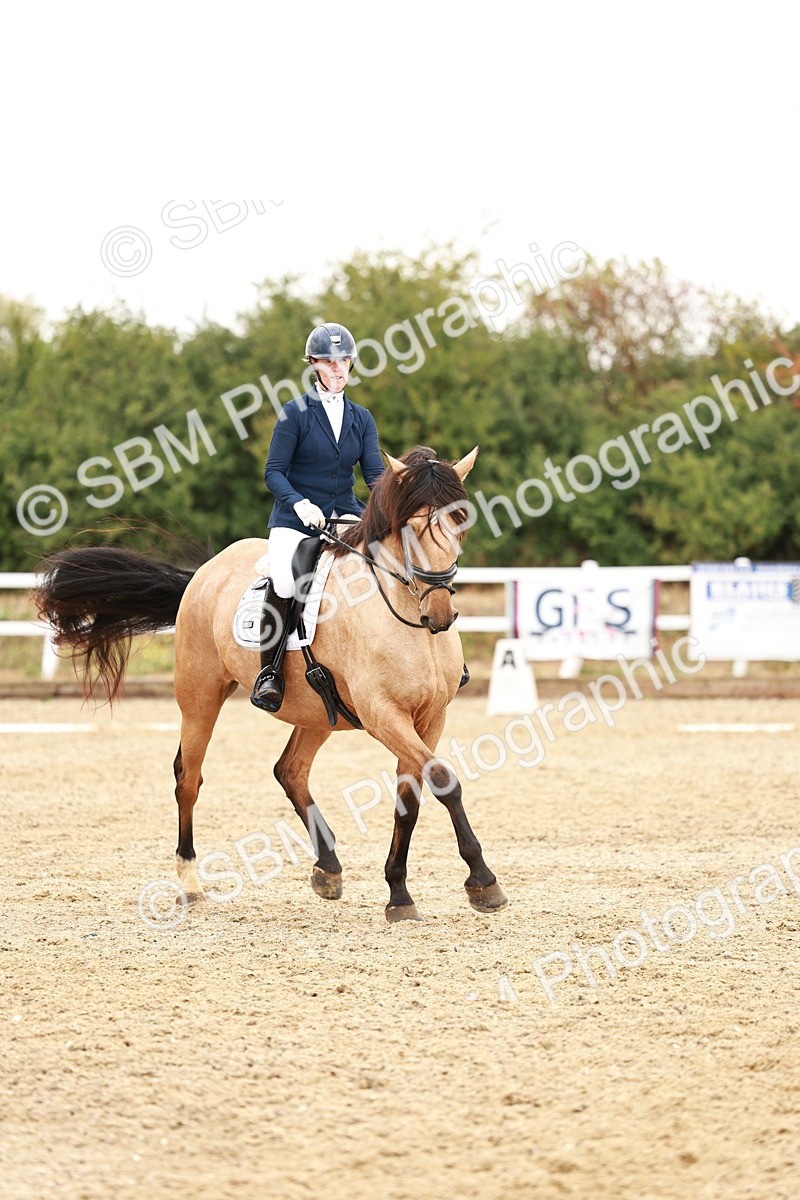 SBM_001747 - Class 4 - P2 Warm Up 10.46-12.10