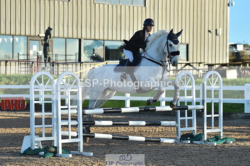 231111A-022810-01194 - Cls 9 British Novice & 90cm Open