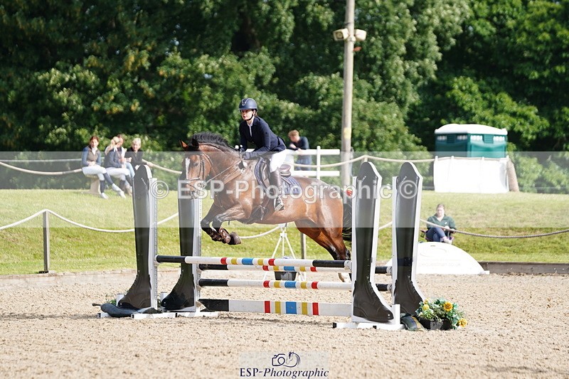 250613A-084322-00993 - Cls 8 85cm Schooling Round