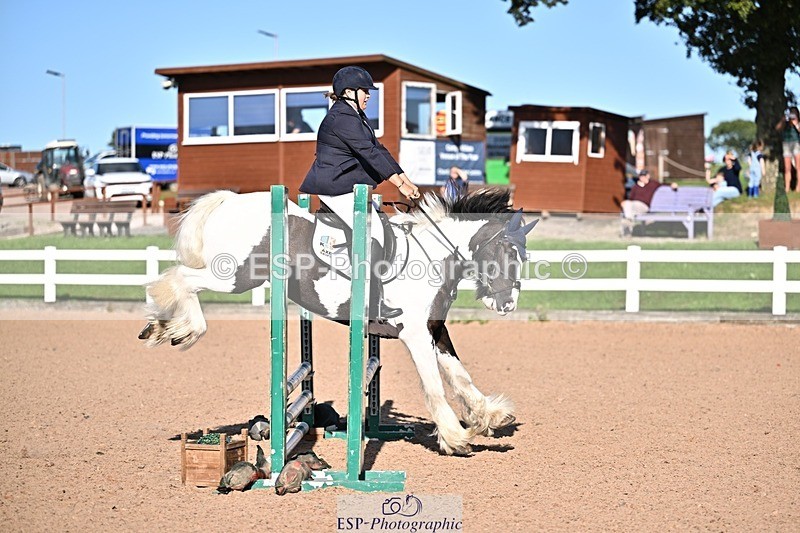 260915-163422-00046 - Clear Round and 60cm