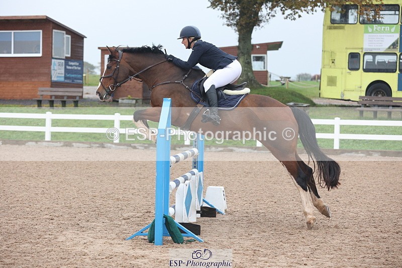 231112A-101353-03260 - Cls 17 Blue Chip Novice Winter Qualifier