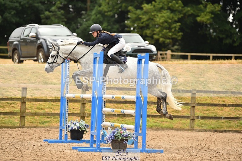 230618-142856-12924 - Cls 25 Pony Foxhunter & 1.10m Open