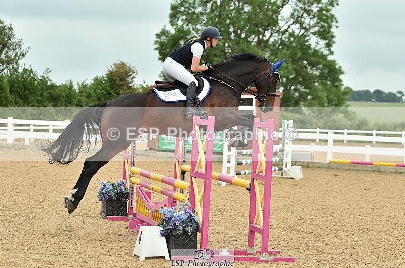 230611A-103616-04701 - Cls 32 85cm Amateur Qualifier