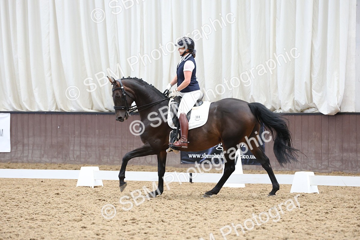 SBM_007902 - Class 24 - Medium FSM Silver