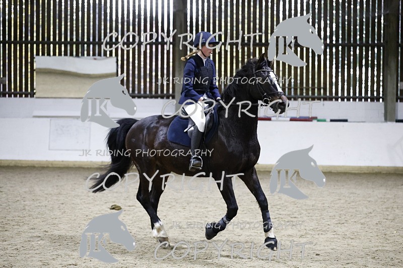 _T0A3728 - 1M Clear Round