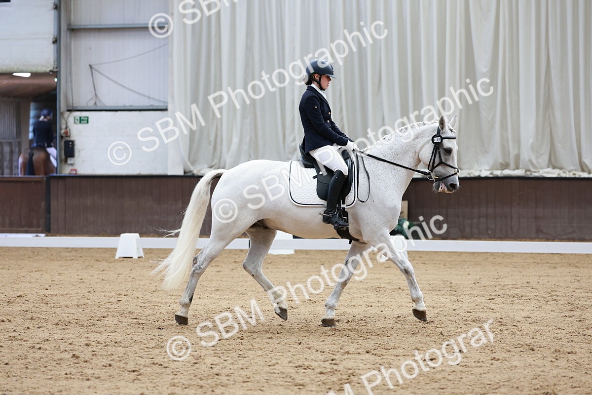 SBM_008384 - Class 6b - Novice 6 - 9.28-10.41