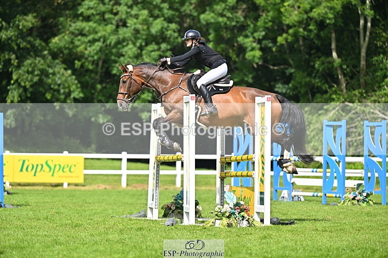 140626A-160509-00073 - Cld 46 Snr 1m 10 Grand Prix