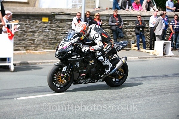  - Senior Race - TT 2010