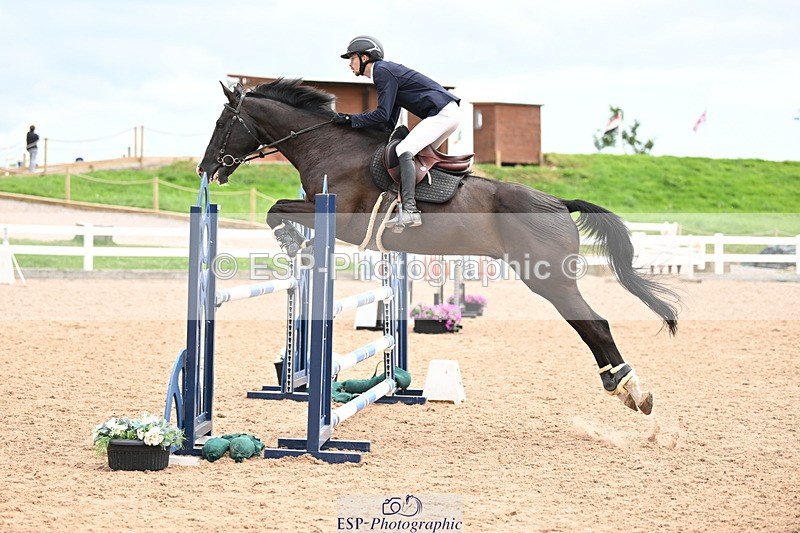 240802A-140913-04716 - Cls 26 1.10m Amateur Qualifier