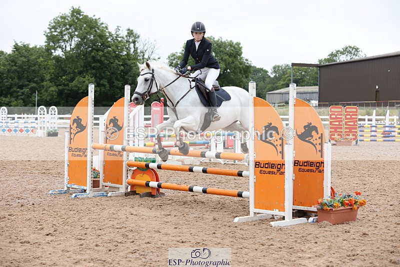 240630A-104911-12395 - Cls 31 Discovery and 90cm Open