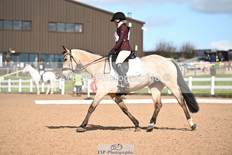 240324A-131310-03577 - Novice 27, 12.30 to 13.50