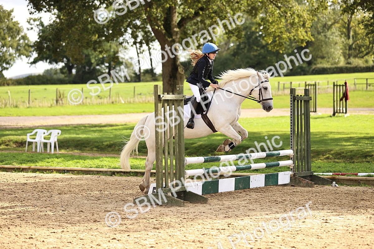 SBM_47982 - J9 - Junior Pony 70cm Championship