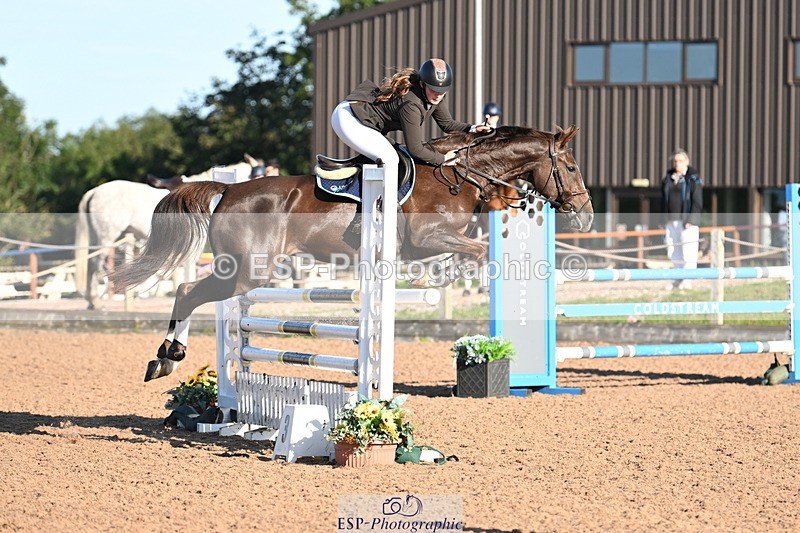 240913A-090402-03145 - Cls 13 Snr 1.05m & 1.10m Open