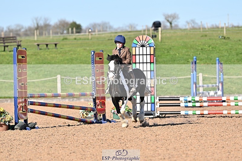 250401-163505-00143 - 60cm classes