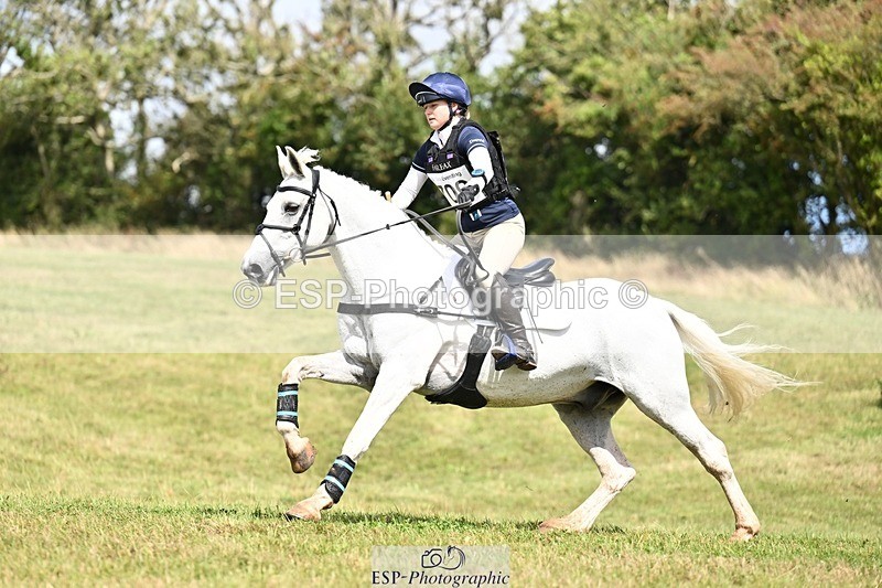 250831-141915-10890 - O-709-Cecilia.Behagg