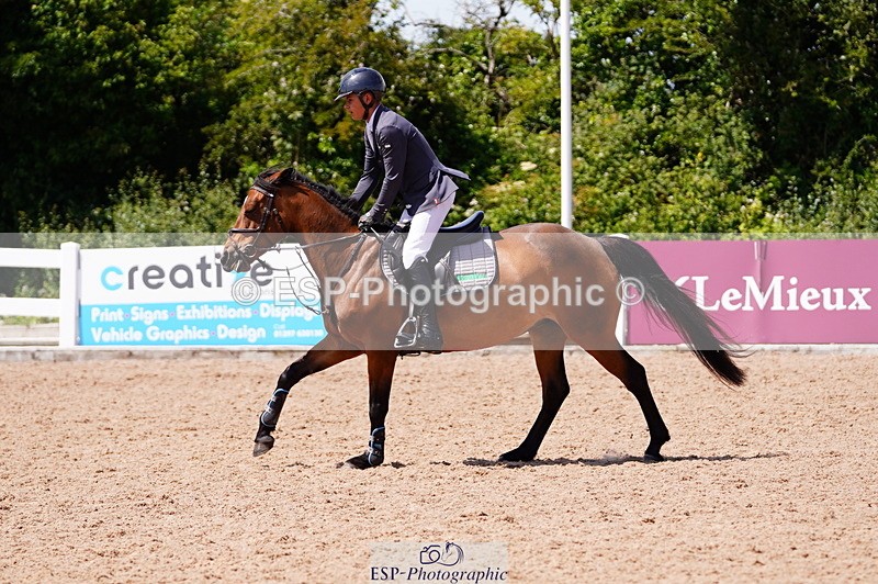 240629A-121614-05271 - Cls 18 Newcomers and 1m Open