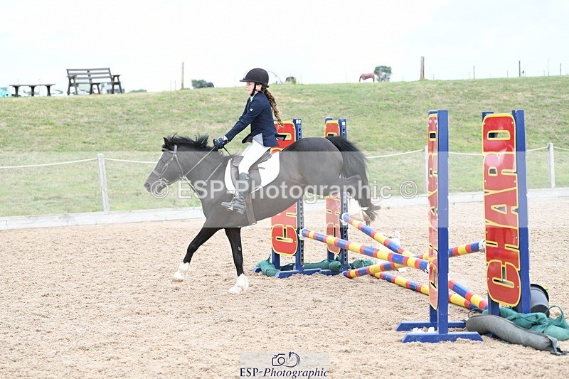 250807-101202-00090 - 60cms Round 1