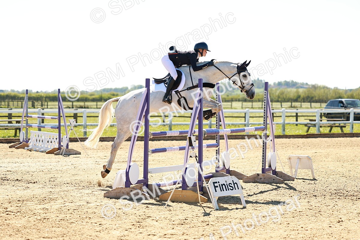 SBM_001702 - Class 5 - Senior Foxhunter - 1.20m