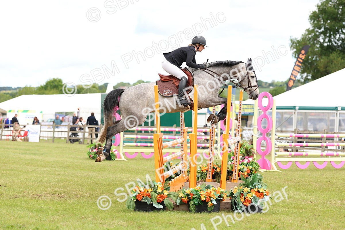 SBM_13699 - Class 206 - Senior Newcomers - 1.10m Open