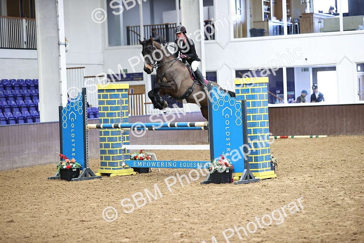 SBM_006258 - Class 16 - Senior Newcomers - 1.10m Open