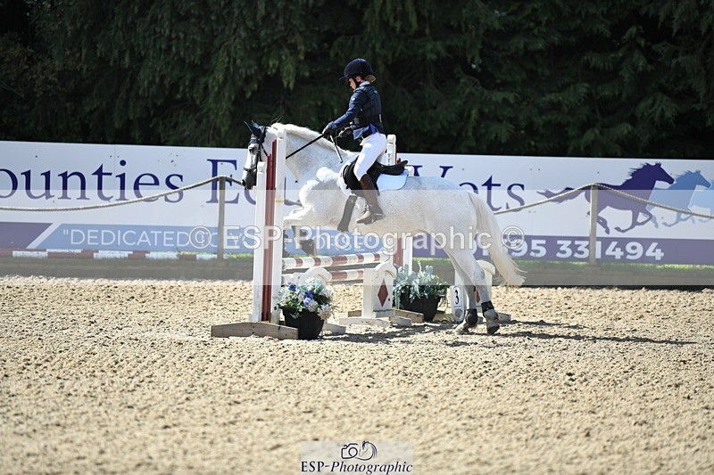 230820-100141-00116 - 70cm - Round 1