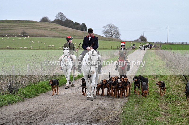 WJ7_1226 - Walk Home