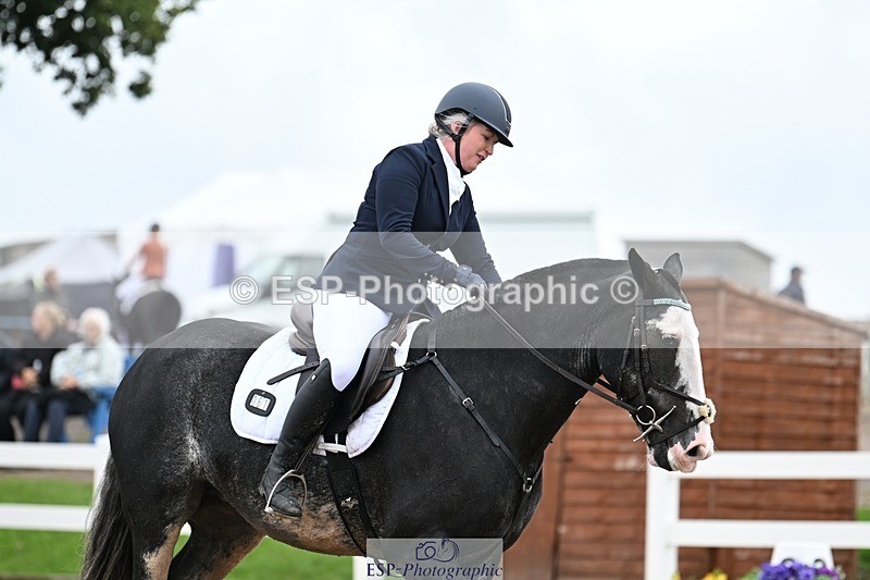 250907-123706-08380 - 061-christine.harrisonRed.Flair