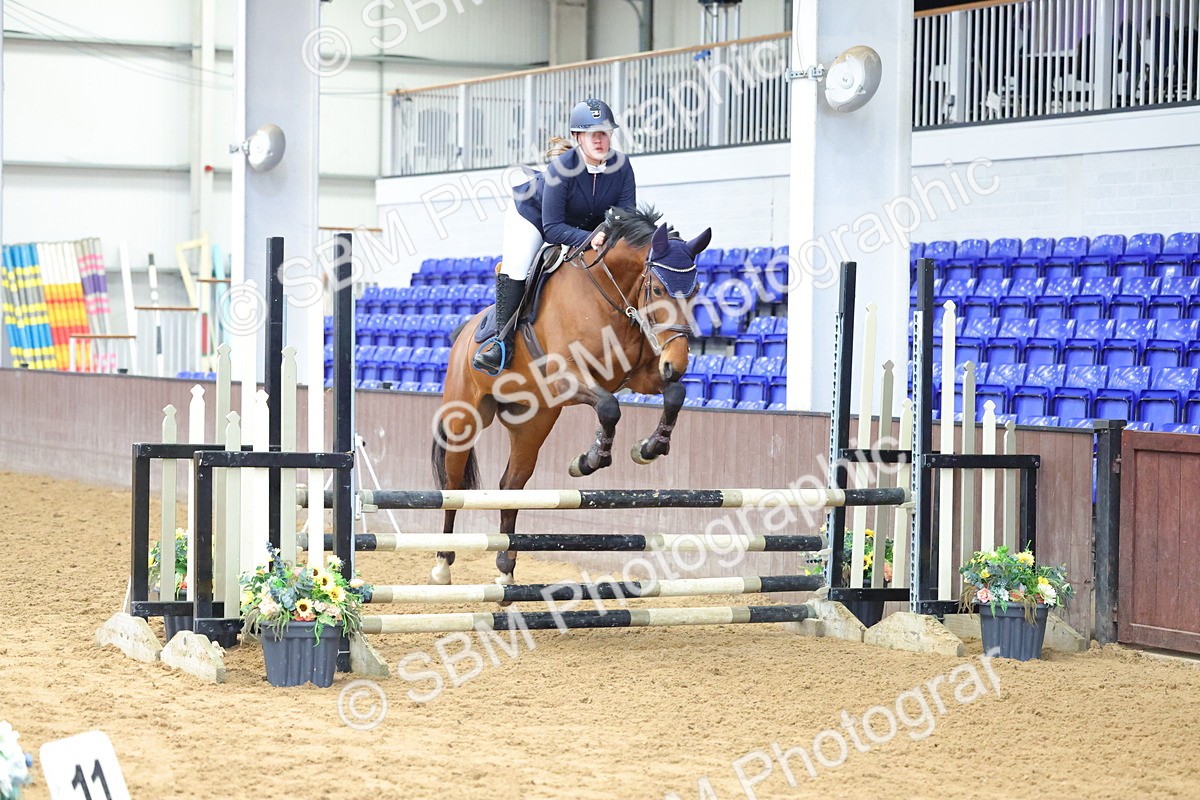 SBM_009737 - Class 20 - Senior British Novice/ 90cm Open - First Round (0.90m)