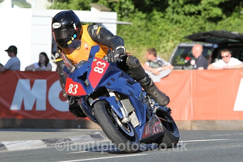  - Saturday Practice Newcomers/Supertwins