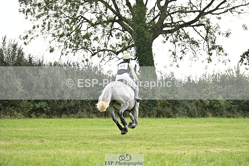 240831A-122351-01887 - 014-Caitlyn.Faull-PENNINEVIEW.SUMMER