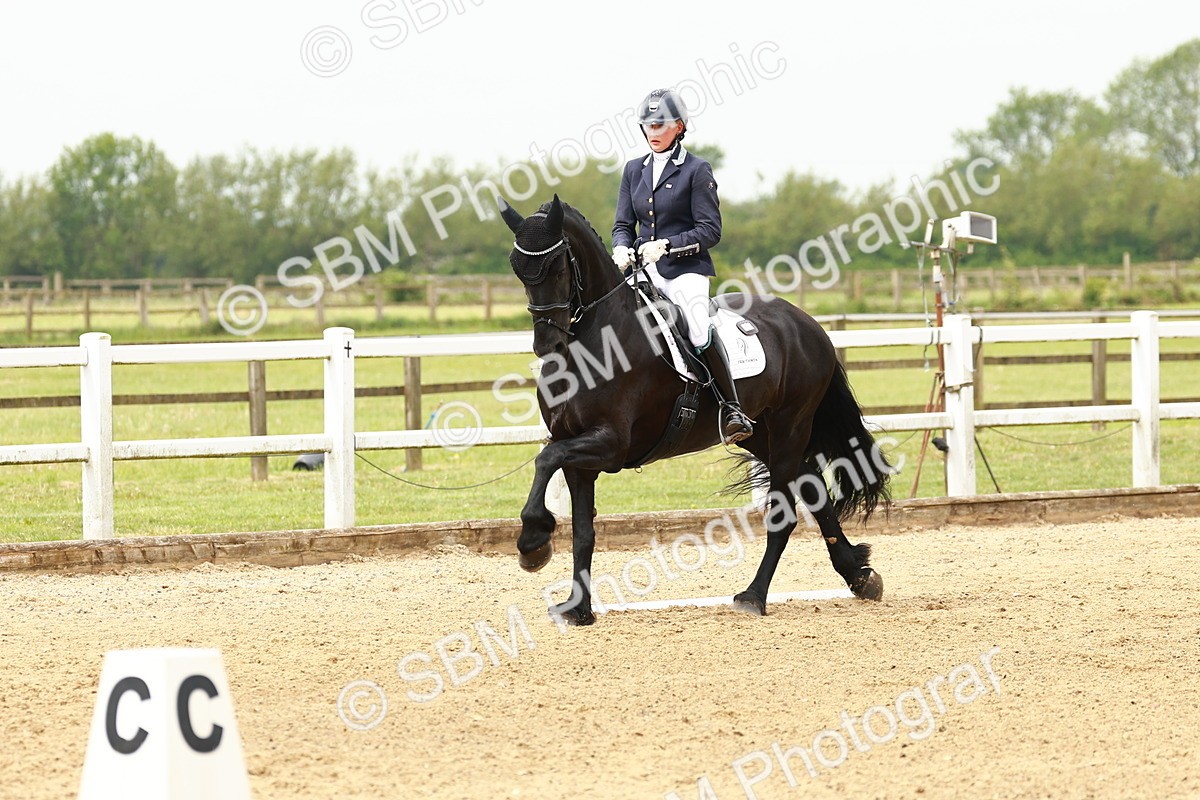 SBM_001008 - Class 6 - Novice 4
