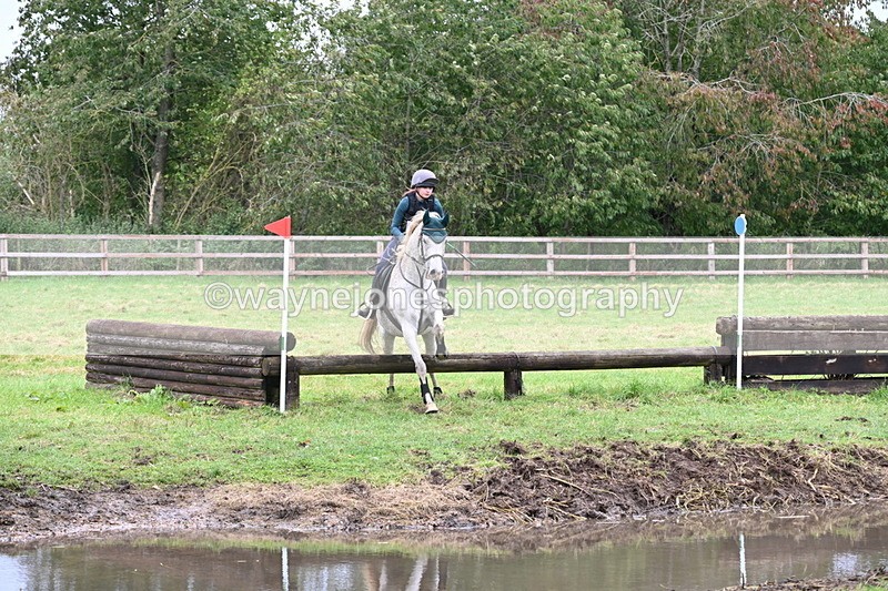 WJ6_6643 - Time at Photographer 13:06 to 13:23