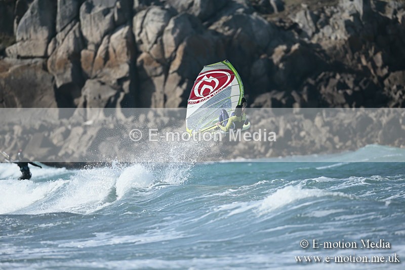 WS 020413-37 - Windsurfing