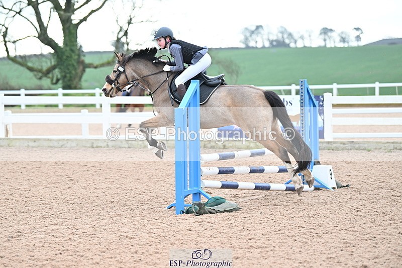 240128A-095116-00123 - Cls 1 Pony Intro 70cm