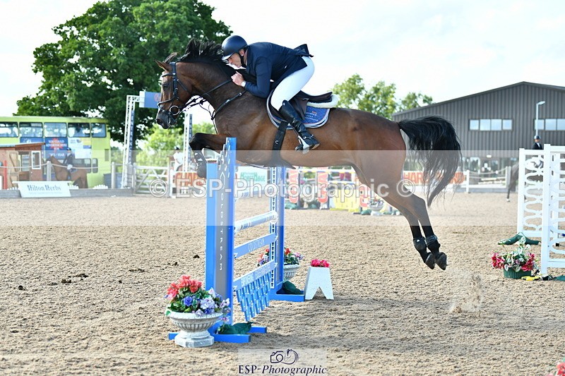 230729A-171702-07711 - Cls 18 National 1.30m