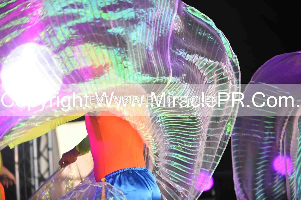 SH4_1931 - Neon 90s